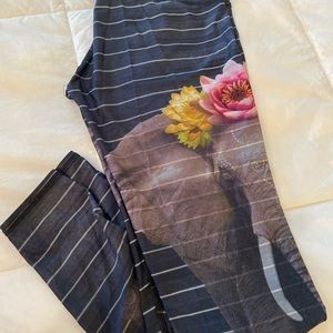 TEEKI LEGGINGS SIZE L